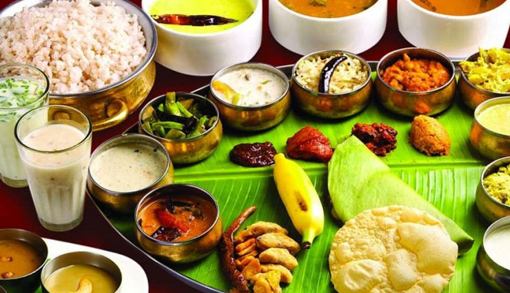  

अपने खान-पान की वजह से प्रसिद्द है ये 5 जगहें,  उठाएं यहां के स्वादिष्ट जायके का मजा