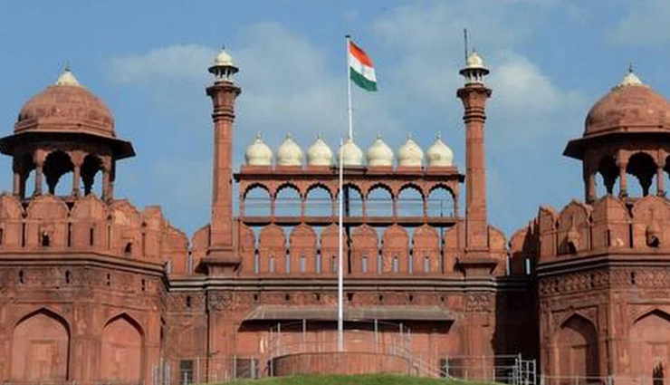 well known landmarks,landmarks in india,the taj mahal,the red fort,the golden temple,the varanasi ghats,fatehpur sikri,ajanta and ellora caves,the victoria memorial