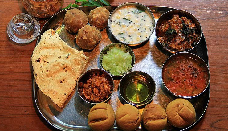 राजस्थान के इन व्यंजनों के सामने भूल जाएंगे चाइनीज खाना, चाटते रह जाएंगे उंगलियां