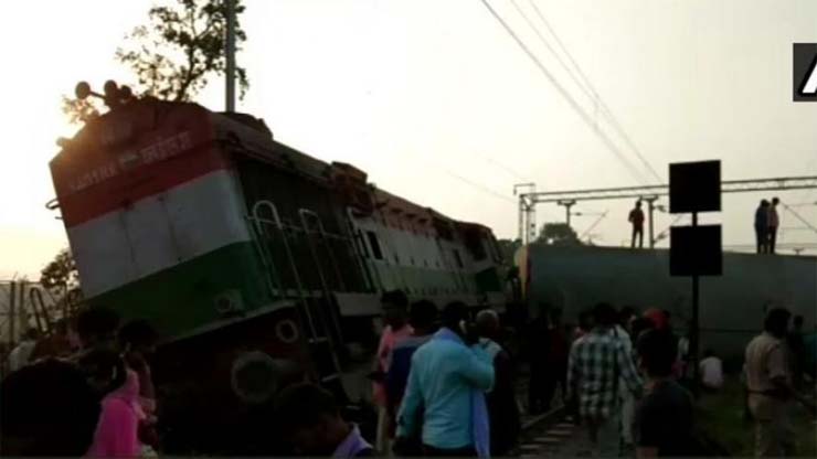 biggest rail accident,india,2018 train accident,seemanchal express,seemanchal express train accident,bihar news,indian railway