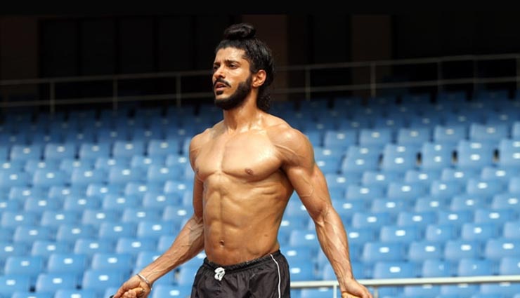 ‘मिल्खा’ के बाद फरहान की एक और स्पोट्र्स फिल्म, बॉक्सर के रूप में आएंगे नजर