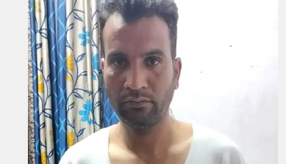 दिल्ली पुलिस ने दबोचा नकली NIA अफसर, लाल किले के पास कार खड़ी देखकर की जांच तो निकला ठग