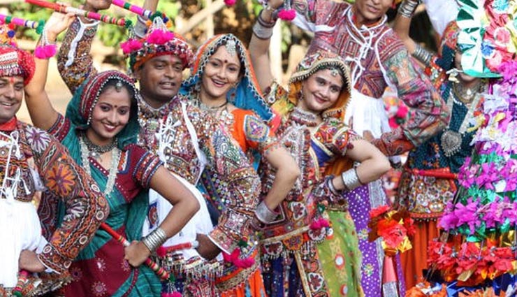 navratri fashion tips,fashion tips for dandiya,fashion tips for garba,navratri special,navratri special 2017