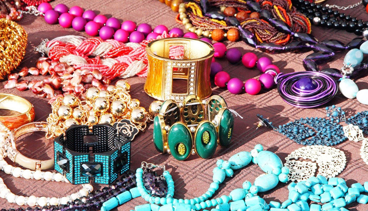 कम बजट में भी रह सकते हैं फैशन से अपडेट, रखें इन बातों का ध्यान fashion tips,fashionista,low budget fashion tips,fashion tips,fashion trends