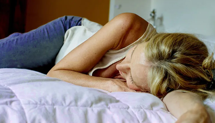 gut health symptoms,digestive issues,intestinal health,stomach pain,bloating,constipation,diarrhea,food intolerances,nutrient malabsorption,leaky gut syndrome,candida overgrowth,inflammation,autoimmune disorders,skin problems,depression and anxiety,fatigue,insomnia,weight gain,allergies,irritable bowel syndrome