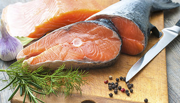 dark chocolate,banana,potato,peanuts,Fatty Fish,pumpkin seeds,food rich in magnesium,magnesium,healthy food,Health tips