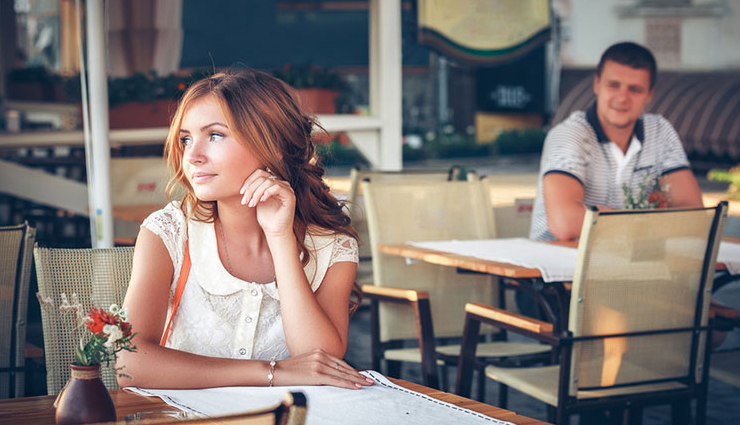 6 Reasons You Might Fear Asking Someone If They Like You