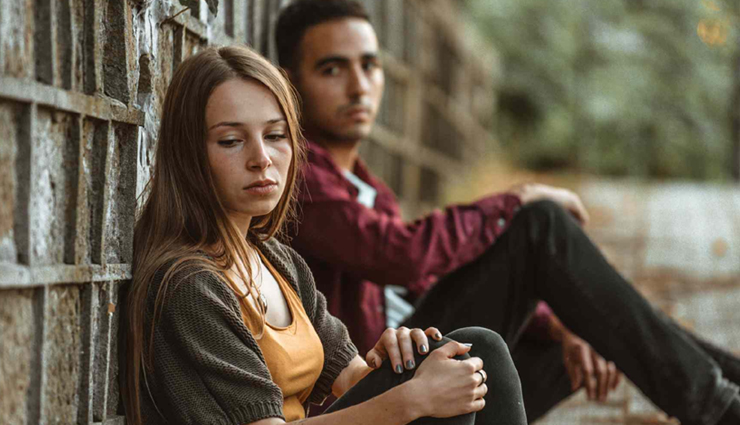 10 Major Signs You are Afraid of Commitment and Looking for Excuses