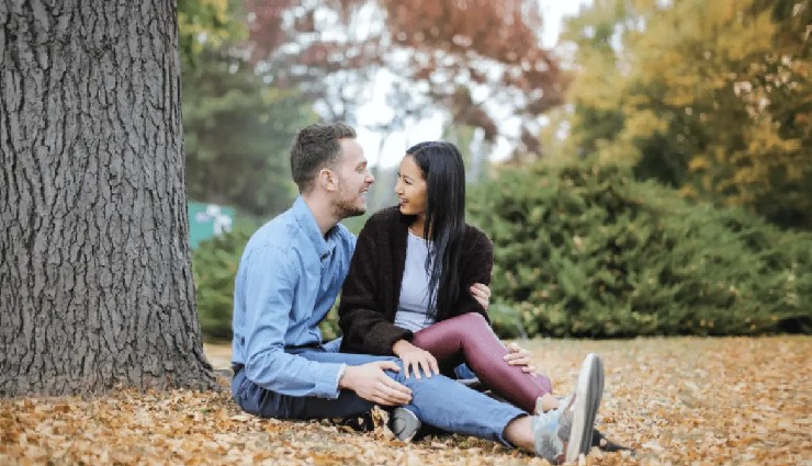 what love feels like,signs of falling in love,first-time love feelings,emotional signs of love,how to know youre in love,falling in love experience,understanding love,love emotions,intense love feelings,gentle love signs