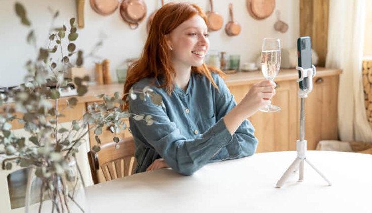 9 Ways To Make Your Long Distance Partner Feel Special