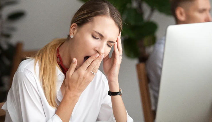 इम्यूनिटी कमजोर होने पर बॉडी देती हैं ये संकेत, जानें और सेहत का रखें ध्यान symptoms of a weak immune system,causes weak immunity,signs of a weak immune system,weak immune system,warning signs of weak immunity,cure a weak immune system,immune system at home,immune system weaken,Health,health news