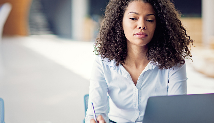 working effectively with a female boss,dealing with a lady boss in the office,tips for a harmonious relationship with a female boss,strategies for working well with a female boss,navigating the dynamics of a female boss in the office,building a positive working relationship with a female boss,effective communication with a female boss,success tips for working with a lady boss,maintaining professionalism with a female boss,strategies for collaboration with a female boss