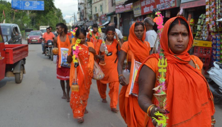 महिलाएं कांवड़ यात्रा के दौरान रखें इन 5 बातों का ध्यान, सुगम होगा सफर