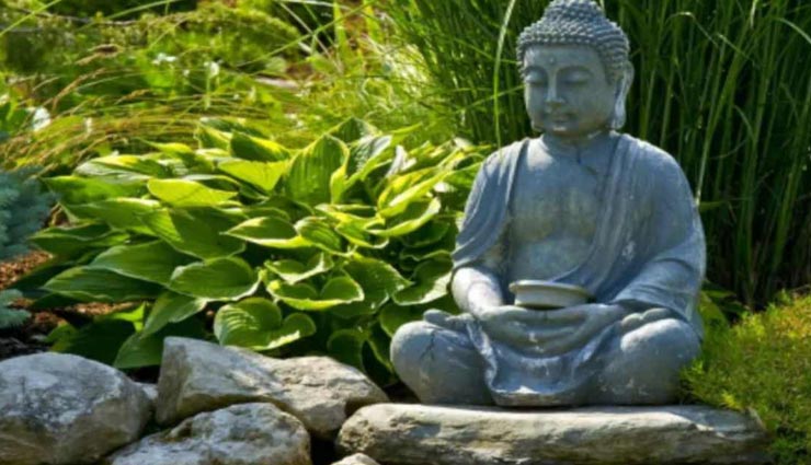 घर में सुख-समृद्धि के साथ रिश्तों में आएगी मजबूती, फेंगशुई के अनुसार लगाए विंड चाइम