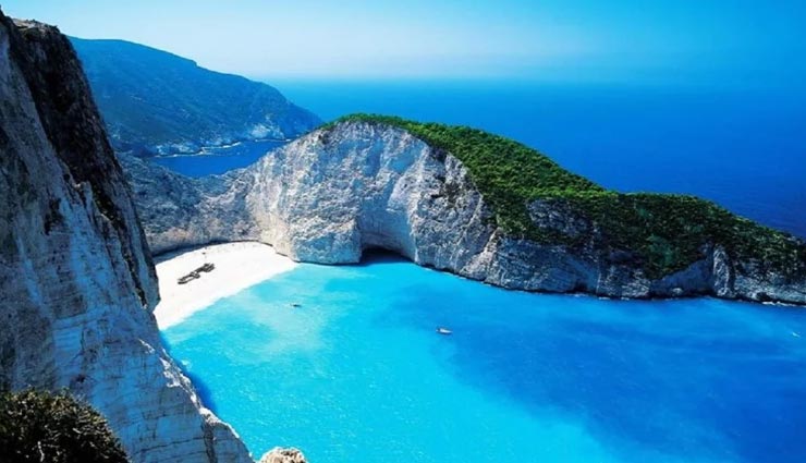 बेरहम अपराधियों का कैदखाना बना पर्यटकों के लिए जन्नत