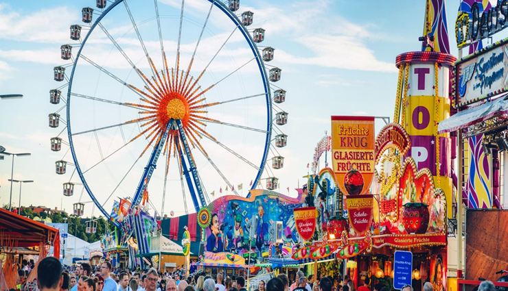 oktoberfest,munich,reasons to visit munich,places to visit in munich,feat in munich