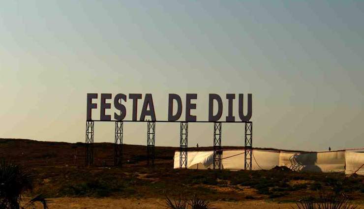 festival,winter festival in india,winter festival to enjoy in india,india tourism,tourist places in india to visit in winter,holidays,travel tips