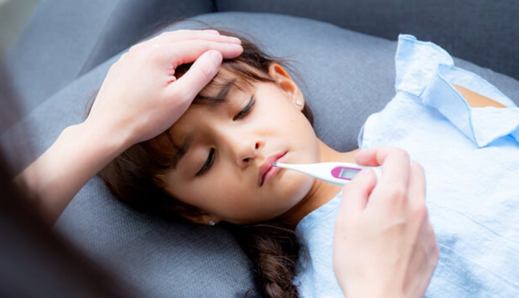 chicken pox,home remedies of chicken pox,chicken pox treatment,symptoms of chicken pox,cause of chicken pox,healthy living,Health tips