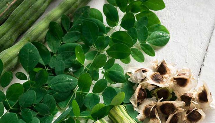 stay hydrated,cold water sponging,vinegar compress,luke warm water bath,moringa leaf,tulsi,tamarind,effective ways to get relief from fever,home remedies for fever,Health tips,fitness tips