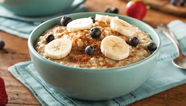 bloating remedies,morning habits for bloating,improve digestion,warm lemon water benefits,fiber-rich breakfast,mindful eating practices,hydration and digestion,exercise for bloating,digestive health tips,natural bloating relief,reduce bloating at home,healthy morning routine,bloating causes and solutions