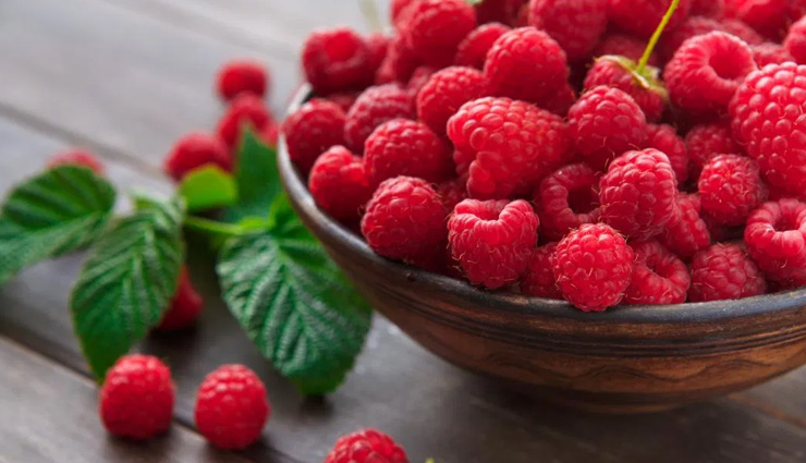 fiber rich fruits,healthy fruits,fruits,raspberries,blackberries,Avocados,pears,Health tips,fitness tips