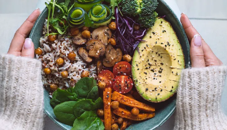 weight loss maintenance,how to keep weight off,sustainable weight loss tips,healthy lifestyle for weight management,prevent weight gain,mindful eating for weight loss,long-term weight control,permanent weight loss strategies,maintain healthy weight,weight management tips