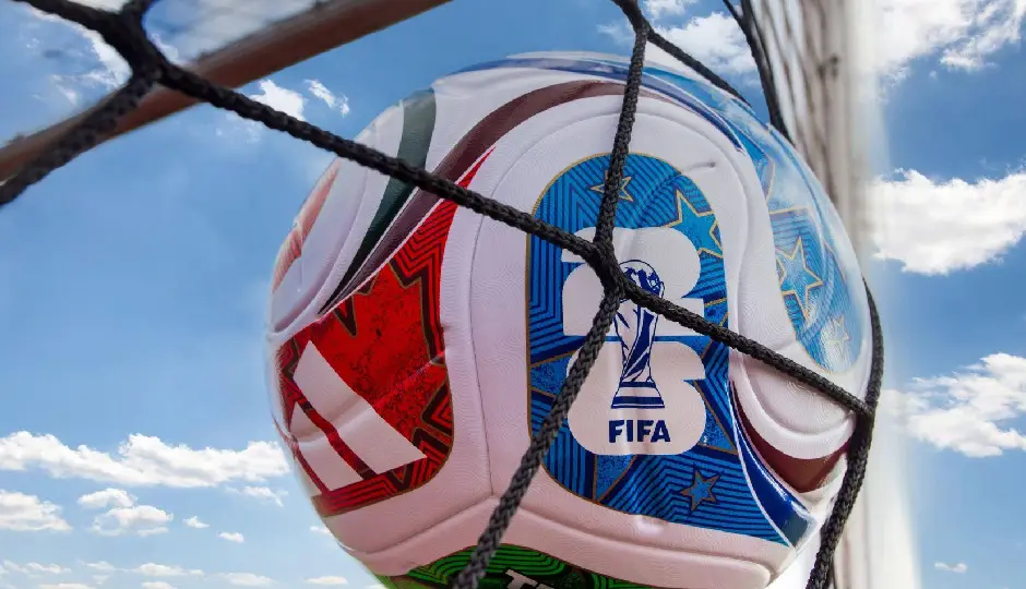 FIFA World Cup 2026 में दिखेगी हाईटेक फुटबॉल, चार्ज होकर करेगी काम और रेफरी को देगी तुरंत जानकारी