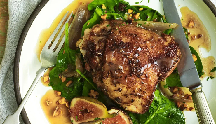 figs health benefits,nutritional value of figs,high fiber fruits,digestive health with figs,weight management and figs,blood pressure control with figs,cholesterol-lowering foods,antioxidants in figs,heart health benefits of figs,blood sugar regulation and figs,cancer prevention properties,bone health and figs,boosting immune system with figs,figs for healthy living,figs in a balanced diet