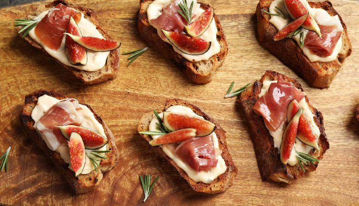 figs health benefits,nutritional value of figs,high fiber fruits,digestive health with figs,weight management and figs,blood pressure control with figs,cholesterol-lowering foods,antioxidants in figs,heart health benefits of figs,blood sugar regulation and figs,cancer prevention properties,bone health and figs,boosting immune system with figs,figs for healthy living,figs in a balanced diet