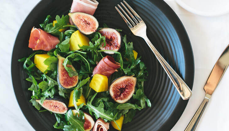 fig,golden beet and prosciutto salad,fig,golden beet and prosciutto salad recipe,hunger struck,food
