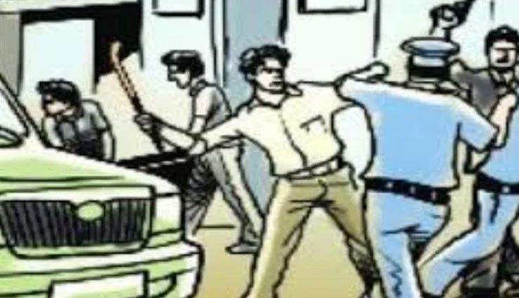 पंजाब : तेजधार हथियारों के साथ आए हमलावर, एसटीएफ टीम के चंगुल से छुड़ा ले गए तस्कर