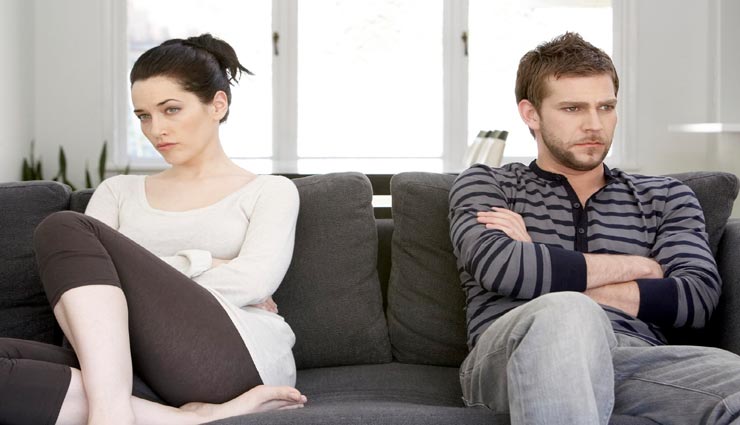पार्टनर से झगड़े के समय बचे इन 5 गलतियों से, बना रह सकता हैं रिश्ता