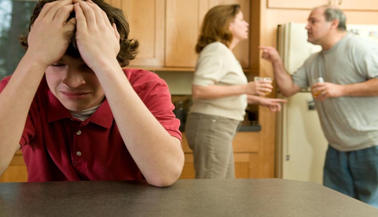 घर में उपस्थित ये संकेत दर्शाते हैं वास्तुदोष, करें उचित उपाय vastu tips,vastu tips in hindi,vastu defects,vastu dosh signs