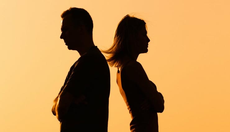 ये 5 बातें बनती हैं शादीशुदा रिश्तों में लड़ाई का कारण, इनसे दूरी रखने में ही भलाई relationship tips,relationship tips in hindi,fight in relationship,reason of fight in relationship