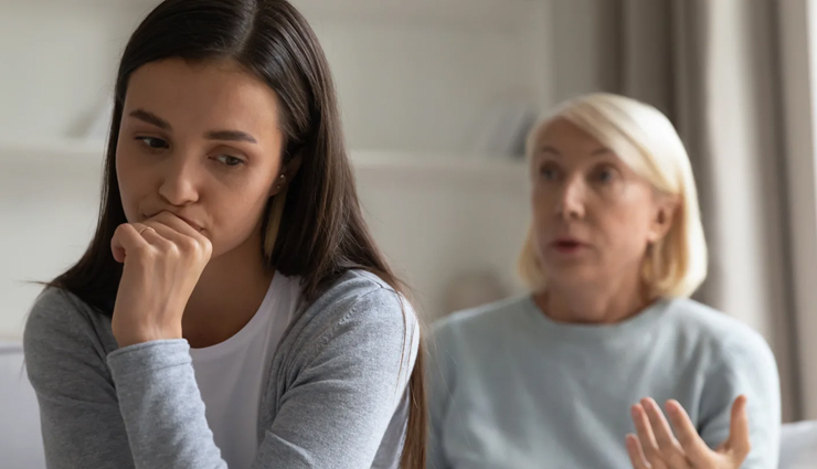 बेहद संवेदनशील होता हैं सास-बहू का रिश्ता, इस तरह बनाएं इसे मजबूत in laws relationship tips,marriage tips,married life