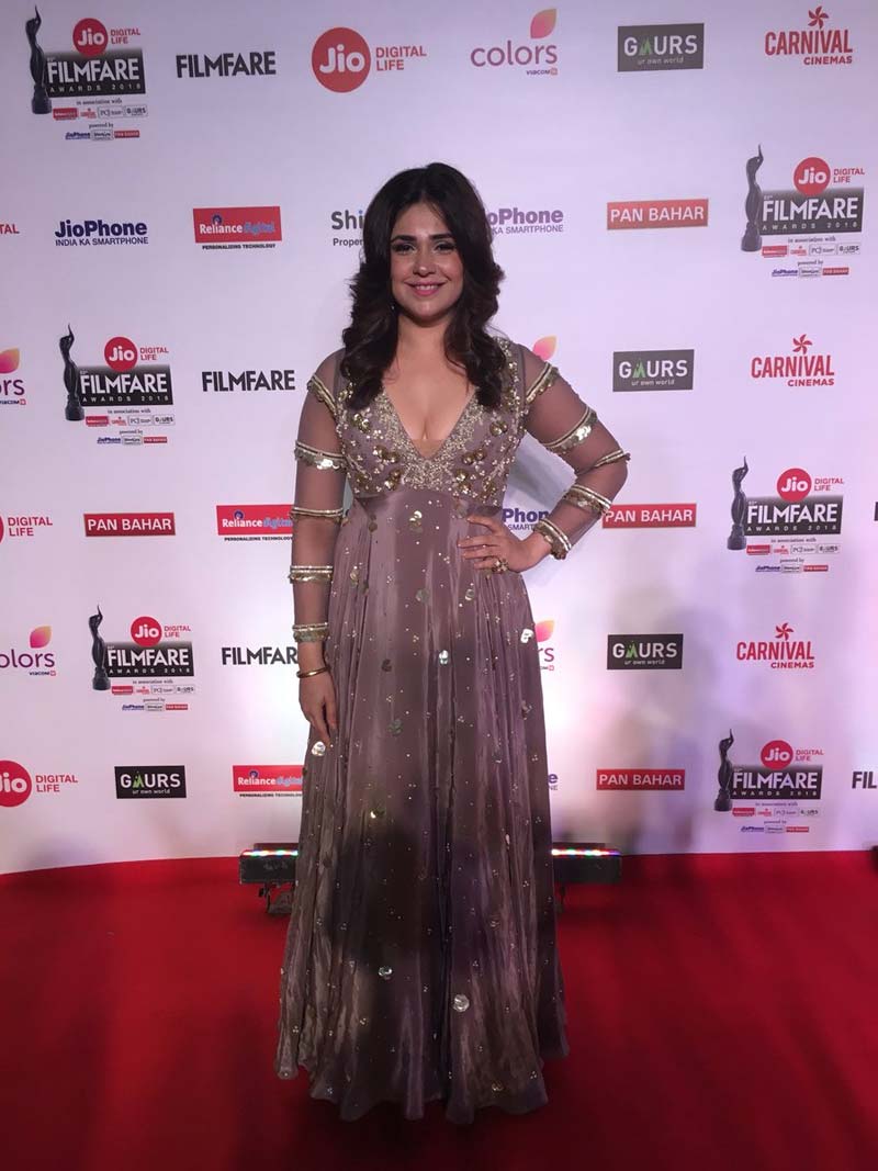 63 rd filmfare awards,red carpet,bollywood,gossips,entertainment