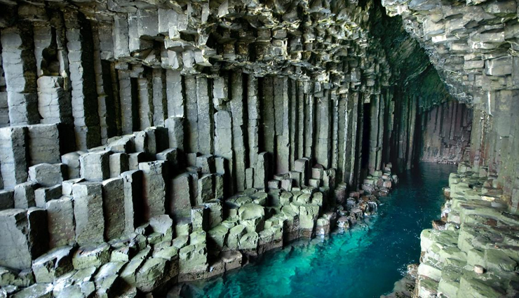 beautiful caves of the world,mammoth cave national park,the blue grotto in capri,mulu caves,tham nam lot,fingals cave,waitomo glowworm caves,skocjan caves,travel,travel guide,holidays