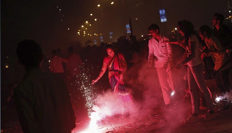 things to remember while cracking the crackers,diwali,diwali special,diwali special 2017