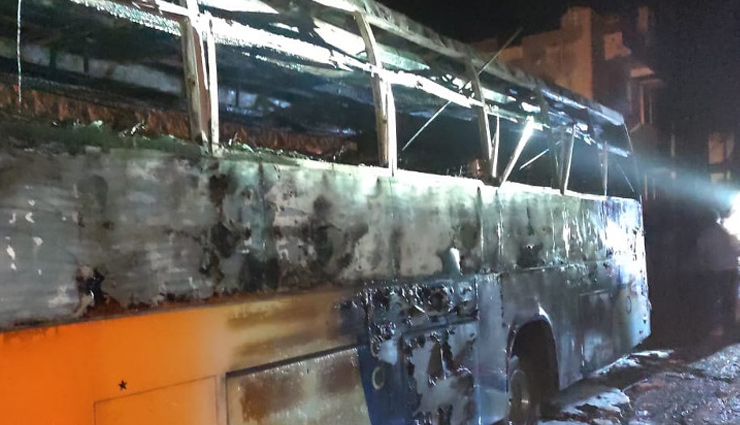 rajasthan,jalore,bus accident,high tension line,fire in bus