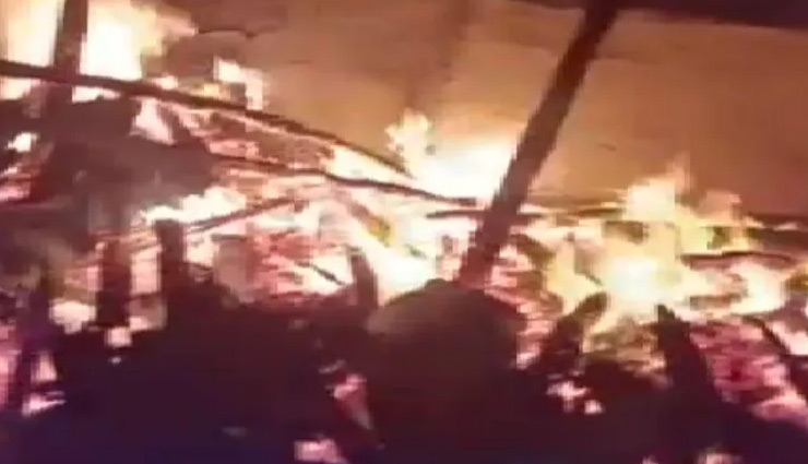 दिल्ली: गोकुलपुरी इलाके में आग लगने से बड़ा हादसा, 7 की मौत