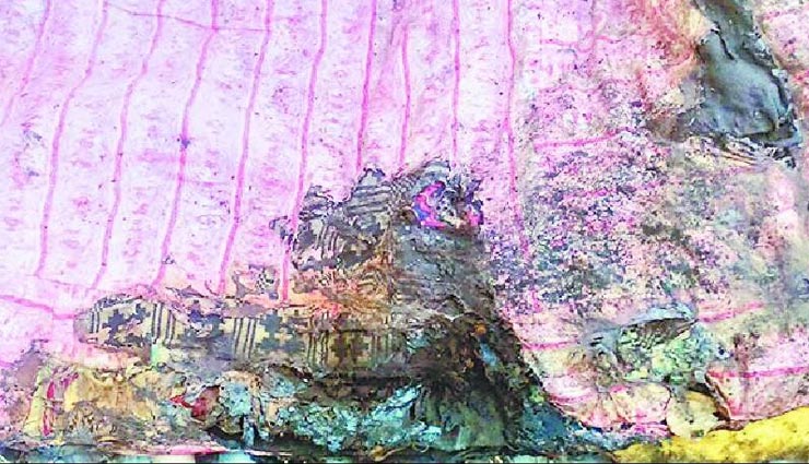 घर जहा बार-बार लगती है आग और रसोई की दीवारों पर लिखी होती है डरावनी बातें house where anytime fire caused without reason,travel,weird story