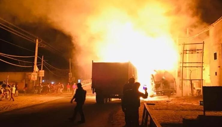लुधियाना : ट्रक में फंसकर जिंदा जला चालक, कार को बचाने के चक्कर में हुई थी दो ट्रकों की टक्कर

