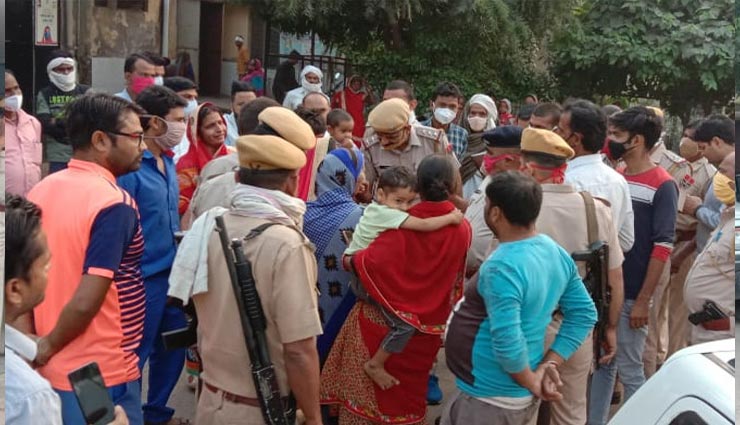 news,latest news,news in hindi,crime news,rajasthan,dholpur,constable hospitalized