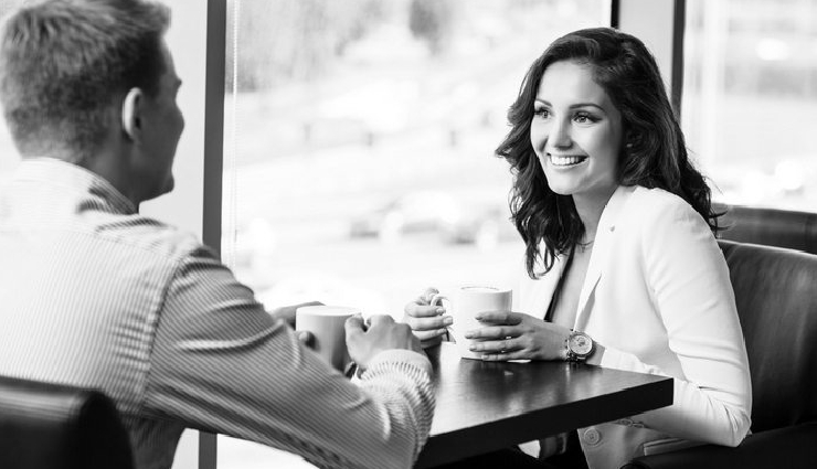 8 Things To Lie About on a First Date and The Acceptable White Lies