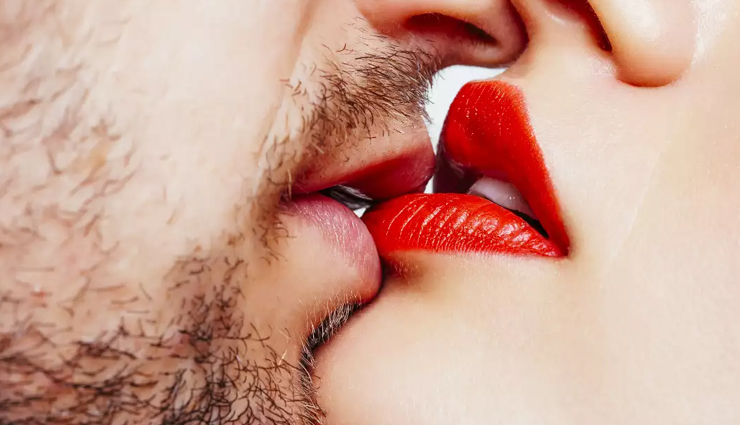 types of kisses,different types of kisses,different types of kisses never miss out on,relationship tips,relationship