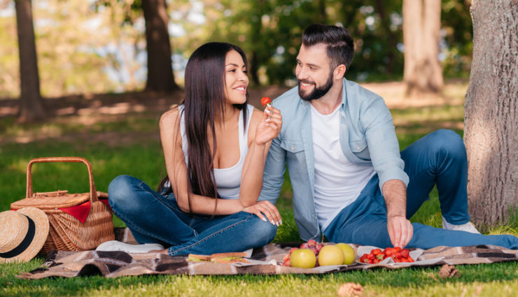 first relationship advice,important things for new couples,relationship tips for beginners,starting your first relationship,relationship dos and donts,building a healthy first relationship,new relationship essentials,relationship advice for beginners,first-time couples guide,navigating your first relationship