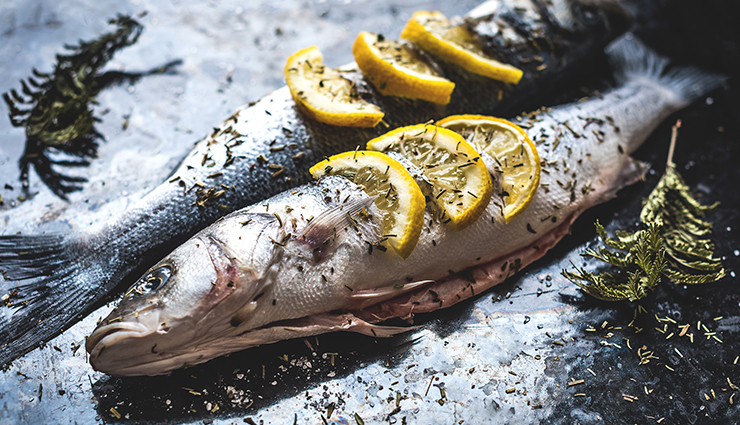 oats and barley: soluble fiber for cholesterol reduction,nuts and seeds: plant sterols and omega-3 fatty acids,fruits and vegetables: pectin and fiber-rich options,fatty fish: omega-3 fatty acids and heart health,legumes: beans and lentils for lowering cholesterol,olive oil: monounsaturated fats for cardiovascular health,whole grains: brown rice and quinoa for cholesterol control,green tea: antioxidants and flavonoids for cholesterol management,avocado: healthy fats for heart-friendly diet,garlic: allicin compounds for lowering ldl cholesterol,foods to reduce bad cholesterol,cholesterol-lowering foods,diet to lower bad cholesterol,foods for lowering ldl cholesterol,low-cholesterol diet choices,heart-healthy foods,cholesterol-friendly diet,natural ways to lower cholesterol,best foods for lowering bad cholesterol,healthy eating for heart health