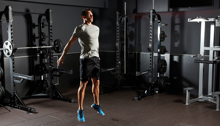 stair exercises,skipping,crunches,spot jogs,chakrasana,running,squat jumps,zumba,aerobic exercises,aerobic exercises to get flat belly,exercises for flat belly,Health tips,fitness tips