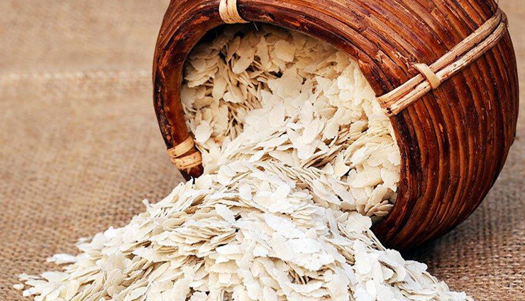 crispy and crunchy poha chivda,food,easy recipe,hunger struck