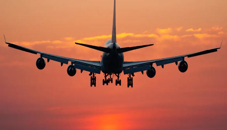 जयपुर : हवाई यात्रा करना पड़ेगा महंगा, प्रति टिकट बढ़ाए 1500 से 3500 रुपए 